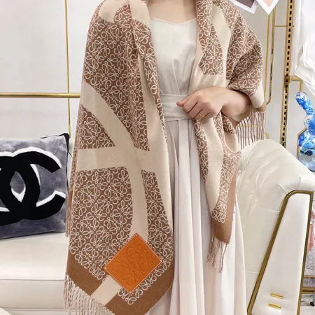 スーパーコピー ロエベ マフラー