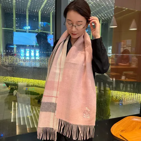 スーパーコピー ロエベ マフラー