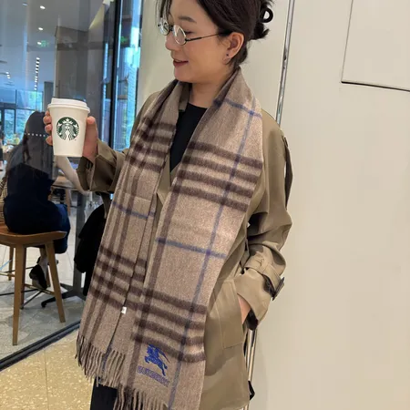 スーパーコピー バーバリー ス マフラー