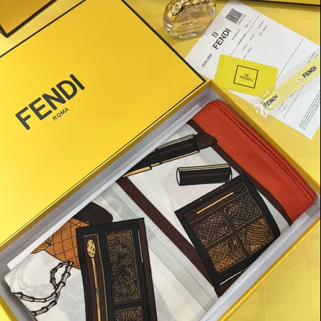 スーパーコピー フェンディ マフラー