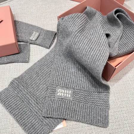 スーパーコピー フェンディ マフラー