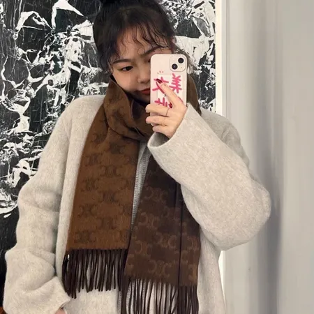 スーパーコピー セリーヌ マフラー