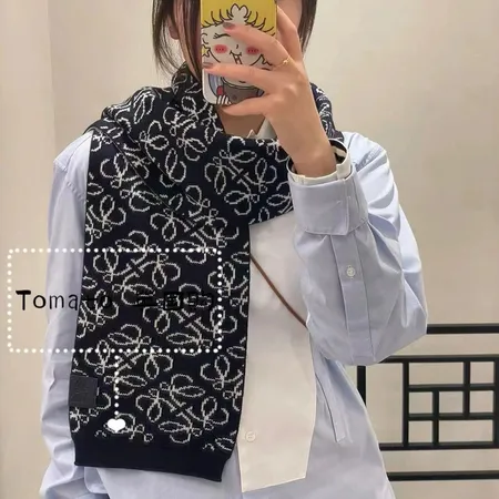 スーパーコピー ロエベ マフラー