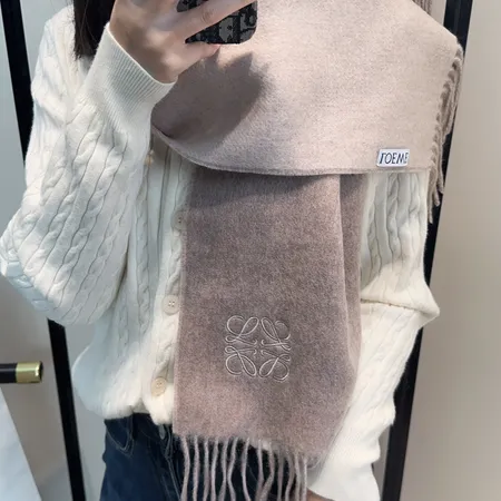 スーパーコピー ロエベ マフラー