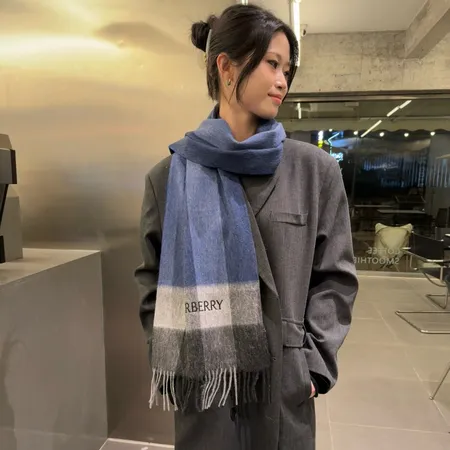 スーパーコピー バーバリー ス マフラー