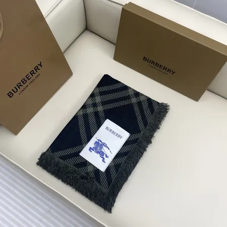 スーパーコピー バーバリー ス マフラー