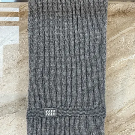 スーパーコピー フェンディ マフラー