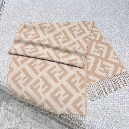 スーパーコピー フェンディ マフラー