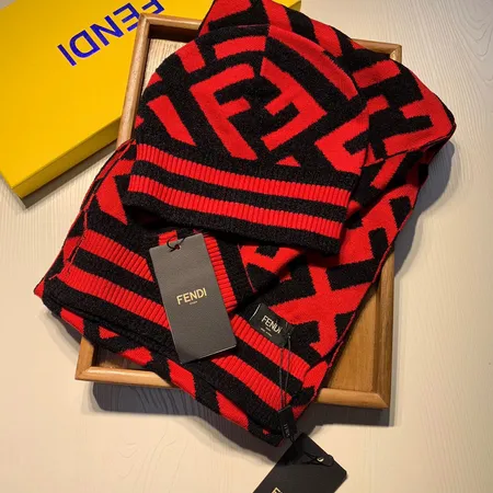 スーパーコピー フェンディ マフラー