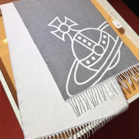 スーパーコピー ヴィヴィアン・ウエストウッド マフラー