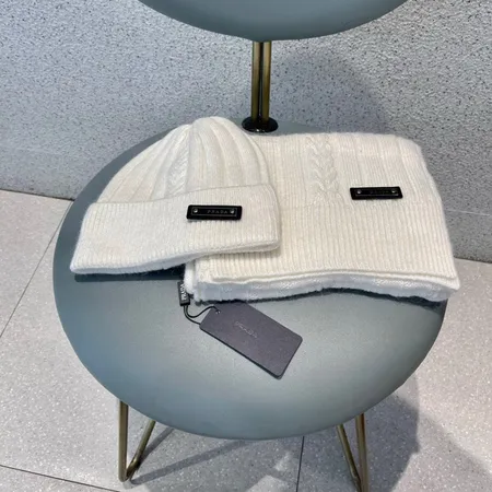  スーパーコピー プラダ マフラー