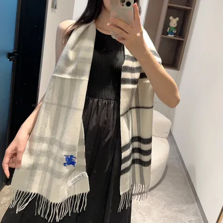 スーパーコピー バーバリー ス マフラー