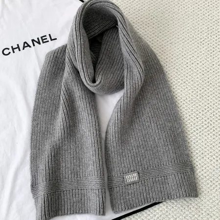 スーパーコピー フェンディ マフラー