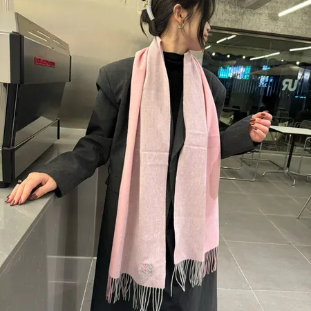 スーパーコピー ロエベ マフラー