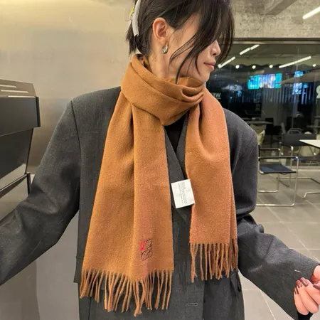 スーパーコピー ロエベ マフラー