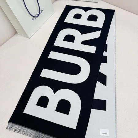 スーパーコピー バーバリー ス マフラー