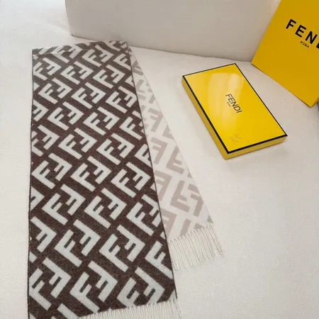 スーパーコピー フェンディ マフラー