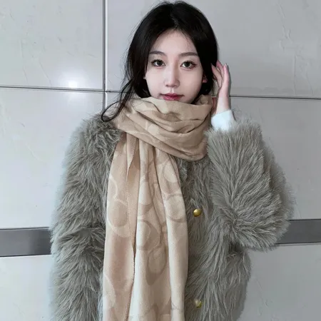 スーパーコピー コーチ マフラー