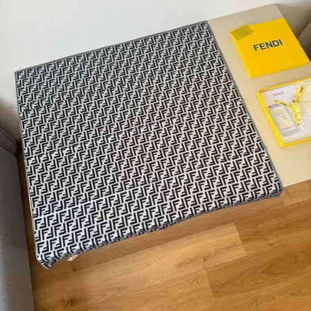 スーパーコピー フェンディ マフラー