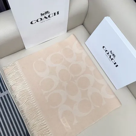 スーパーコピー コーチ マフラー