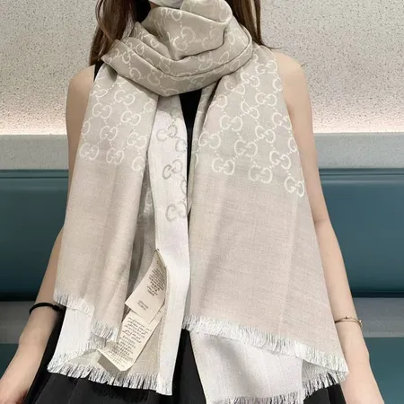 スーパーコピー グッチ マフラー