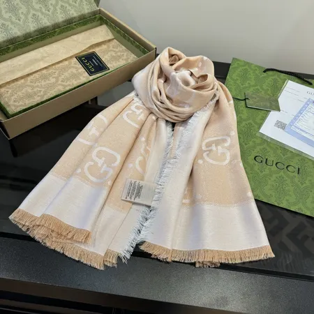 スーパーコピー グッチ マフラー