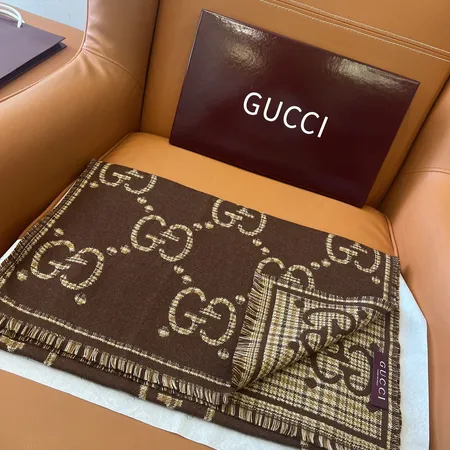 スーパーコピー グッチ マフラー