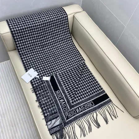 スーパーコピー ディオール マフラー