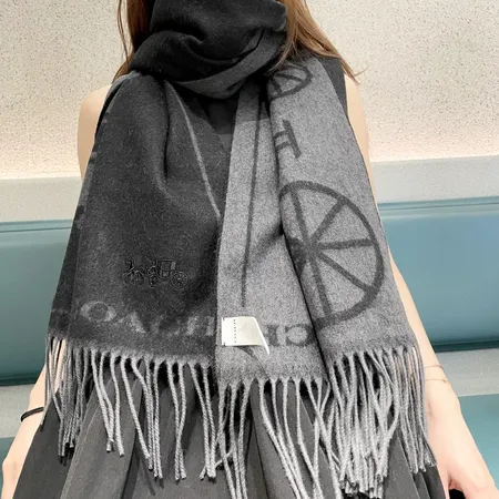 スーパーコピー コーチ マフラー