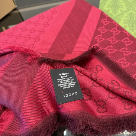 スーパーコピー グッチ マフラー