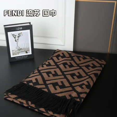 スーパーコピー フェンディ マフラー