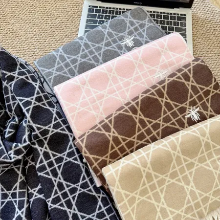 スーパーコピー ディオール マフラー