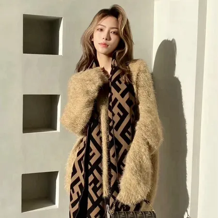 スーパーコピー フェンディ マフラー