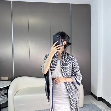 スーパーコピー ディオール マフラー