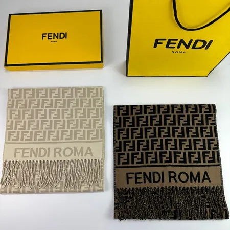 スーパーコピー フェンディ マフラー