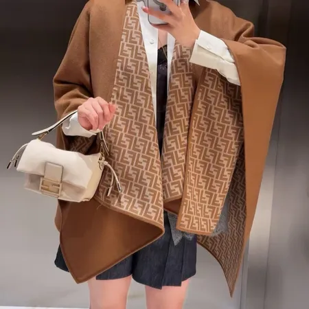 スーパーコピー フェンディ マフラー