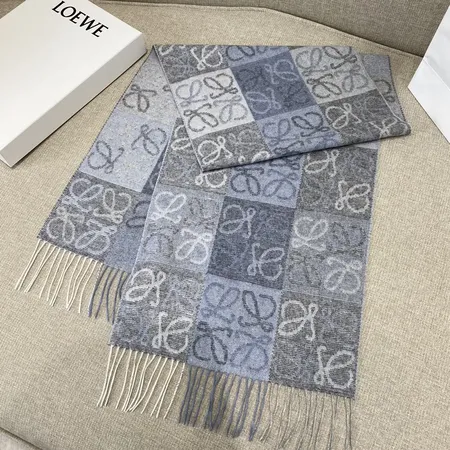 スーパーコピー ロエベ マフラー