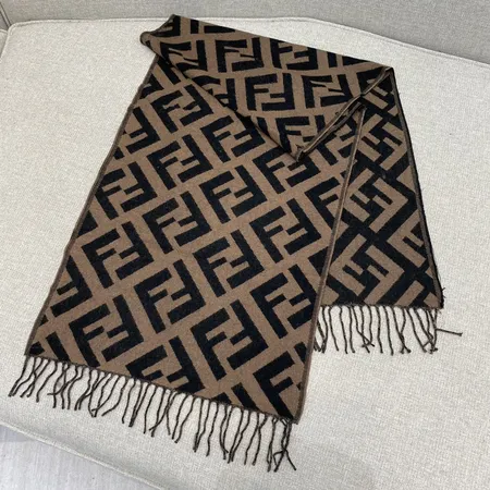 スーパーコピー フェンディ マフラー