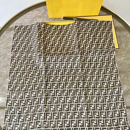 スーパーコピー フェンディ マフラー