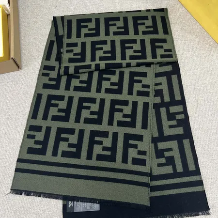 スーパーコピー フェンディ マフラー