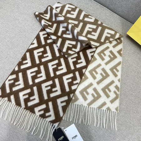 スーパーコピー フェンディ マフラー