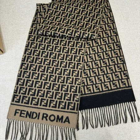 スーパーコピー フェンディ マフラー