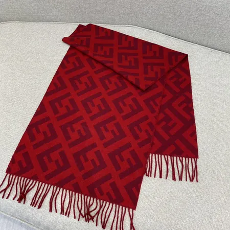 スーパーコピー フェンディ マフラー