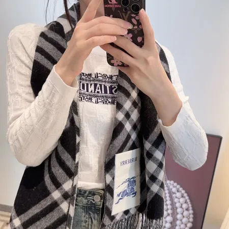 スーパーコピー バーバリー ス マフラー