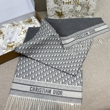 スーパーコピー ディオール マフラー