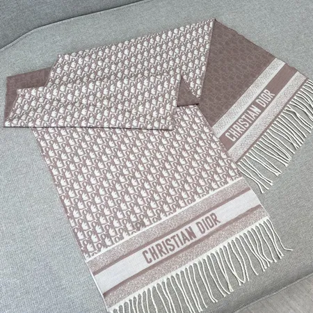 スーパーコピー ディオール マフラー