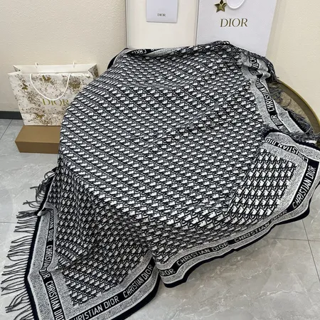 スーパーコピー ディオール マフラー