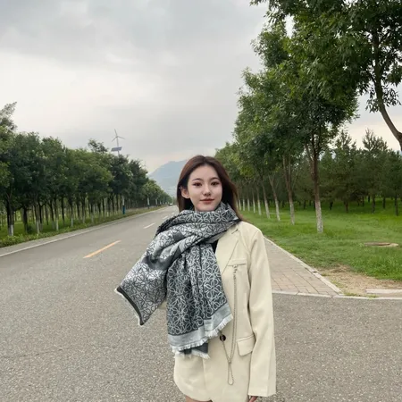 スーパーコピー ロエベ マフラー