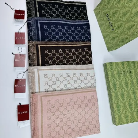 スーパーコピー グッチ マフラー