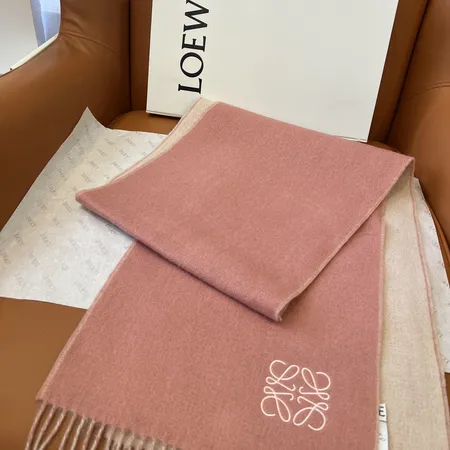 スーパーコピー ロエベ マフラー